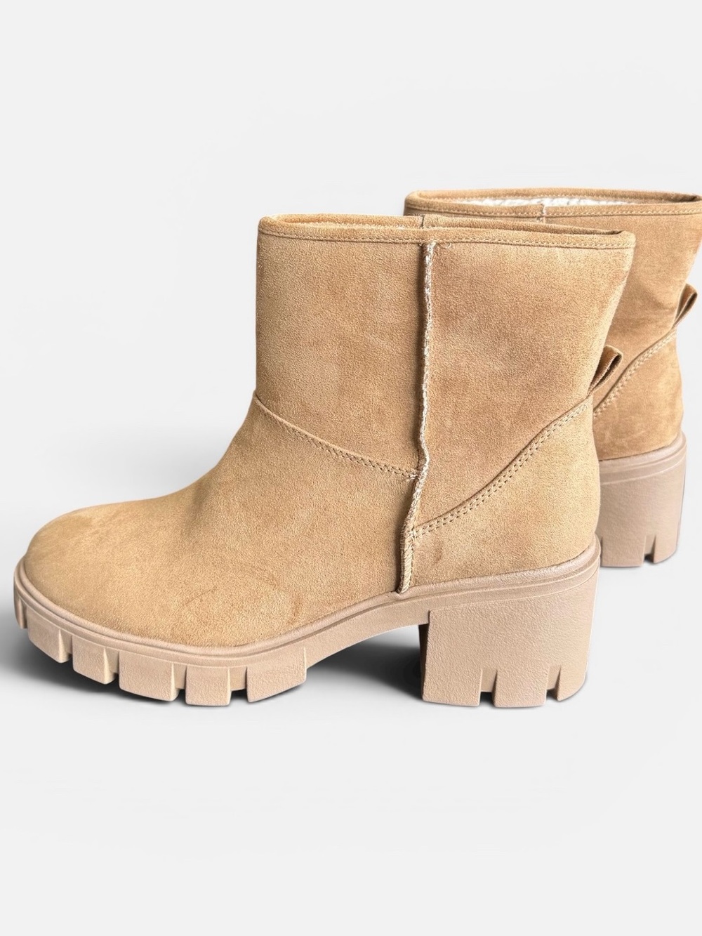 NWOT Sun + Stone Tan Suede Lug Sole Ankle Boots